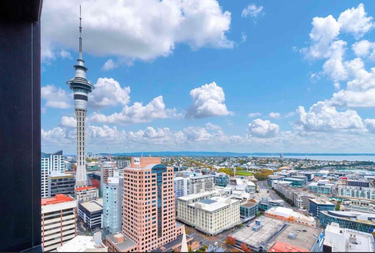 Magnificent Harbour View Skytower View Apartment In Cbd Auckland Luaran gambar