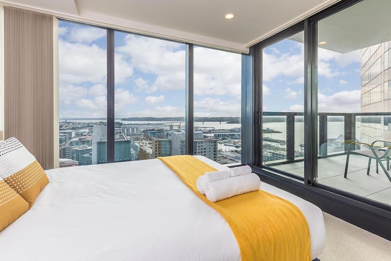 Magnificent Harbour View Skytower View Apartment In Cbd Auckland Luaran gambar