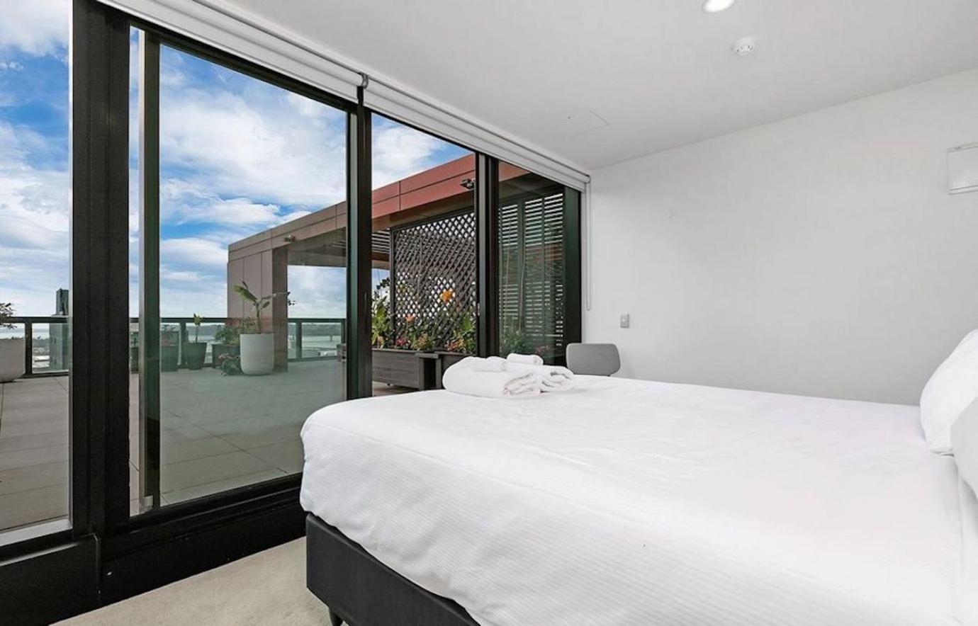 Magnificent Harbour View Skytower View Apartment In Cbd Auckland Luaran gambar